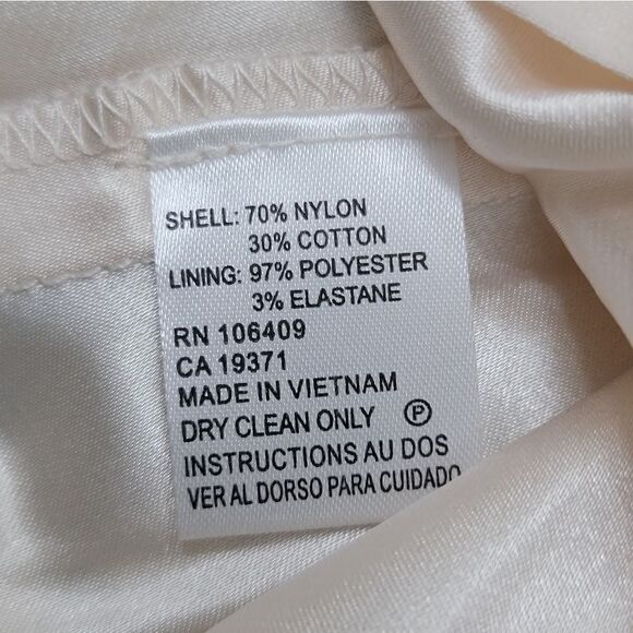 Tahari Eyelet Lace Overlay Off Shoulder Dress Mini Back Zipper Flowy HOCO Size 6 - Picture 10 of 10